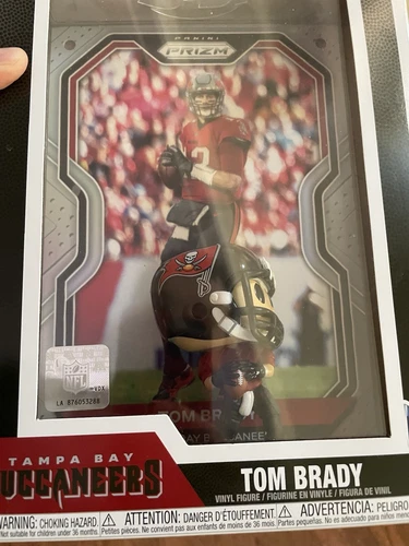 Funko POP! Trading Cards Tom Brady  NFL Vinyl Figure #11 Tampa Bay Buccaneers
