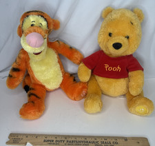 Winnie The Pooh And Tigger Stuffed Animal Toy Plush Lot of 2 Disney Store