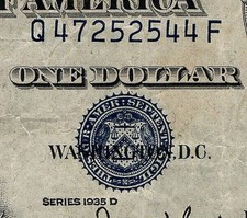 1935D $1 SILVER CERTIFICATE MINOR Serial Number SHIFTING UP Q47252544F