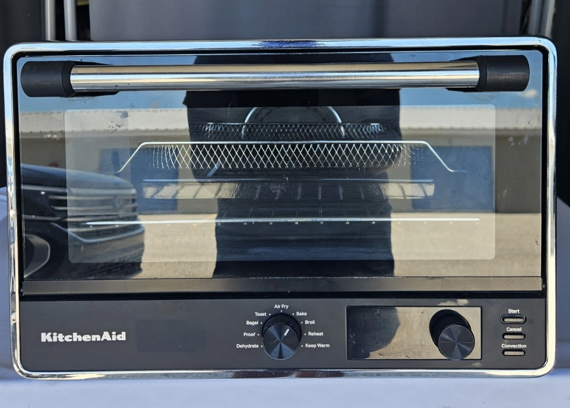 KitchenAid Countertop Oven Air Fry, Toaster, Bake, Broil Black KCO124BM
Opens in a new window or tab