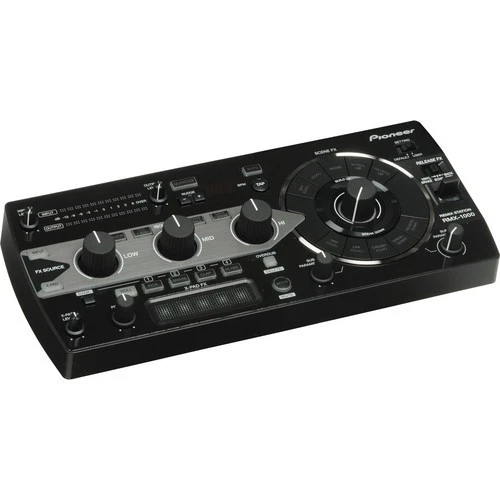 Pioneer RMX-1000 3-in-1 Remix Station - Image 2 of 3
