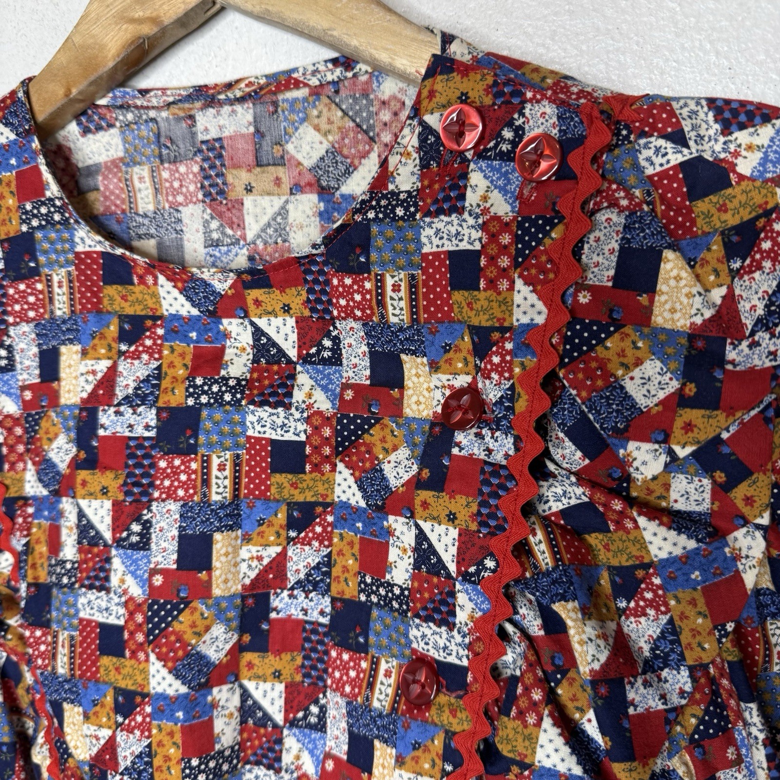 Retro Handmade Square Line Dancing Patchwork Prin… - image 2