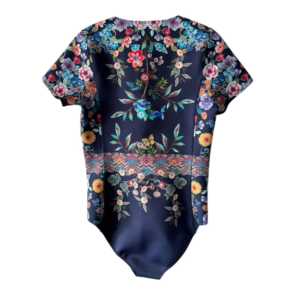 Traje de baño de surf Johnny Was Dreamer azul marino de neopreno con cremallera de una pieza talla grande playa Foto 2 de 4