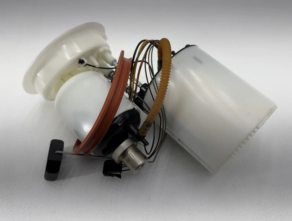 AUDI A6 C7 2012-20187 2,0 L QUATTRO GASOLINA TANQUE COMBUSTIBLE BOMBA ELÉCTRICA OEM Foto 4 de 4