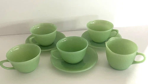 Vintage 1950's Fire King Jane Ray Jadeite Ribbed Coffee Cups Set Of 4 & Creamer