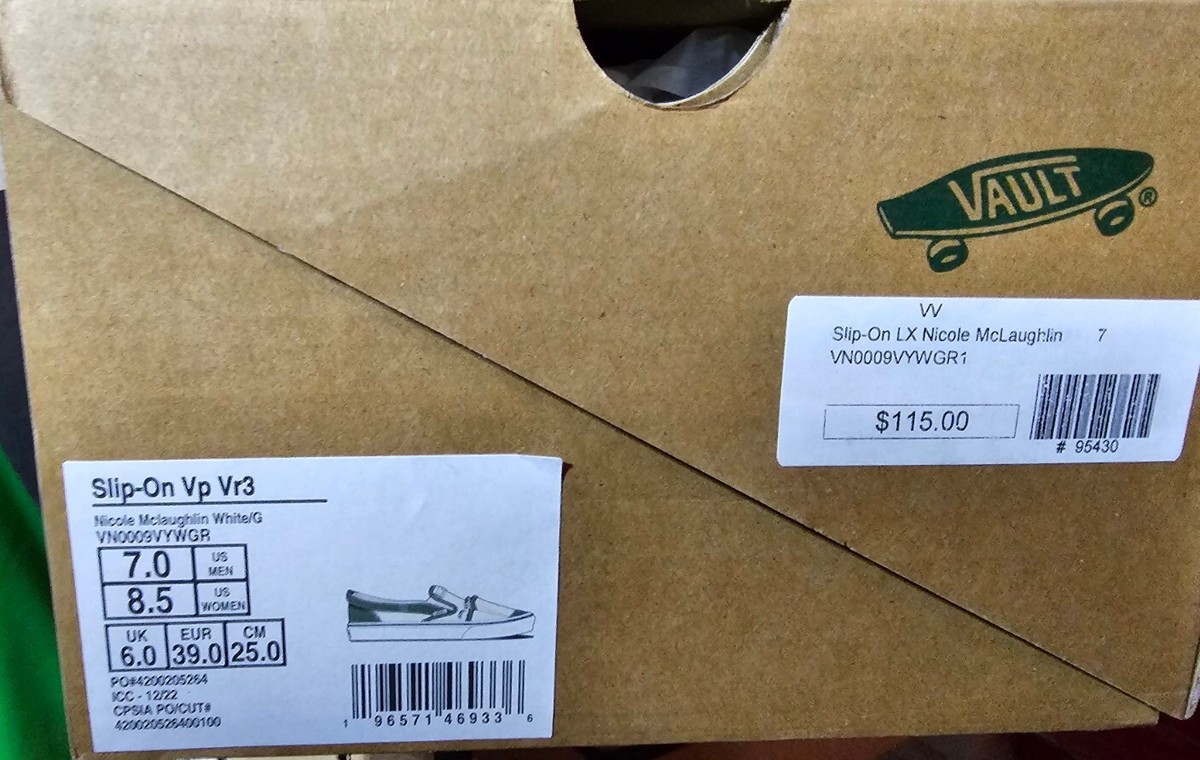Vans Vault Slip-on VR3 LX Nicole McLaughlin Gardening Tote Vans Vault Slip-on VR3 LX Nicole McLaughlin Gardening Tote