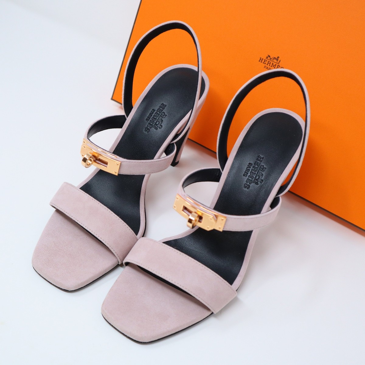 セール【HERMES】Sandali Glamour 95 37 NEW HERMES Glamour 95 sandal Kelly buckle Heels Classic