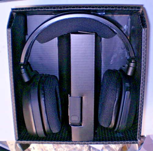Gioteck TX70 Wireless RF Stereo Gaming Headset for PS5 PS4 Switch PC Black - Picture 2 of 3