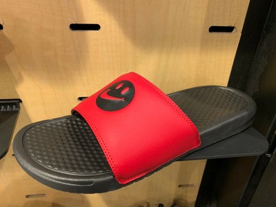 nike benassi have a nike day