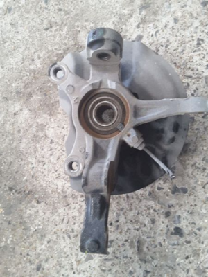 みっち フロントナックル 2014-2020 Mitsubishi Mirage Driver Left Front Spindle