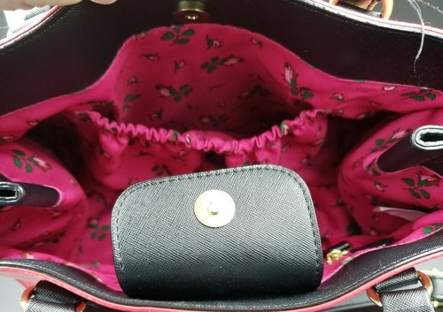 BETSEY JOHNSON HAND SHOULDER BAG BLACK WHITE PINK *NO BOW *EXC COND 30 - Picture 3 of 4
