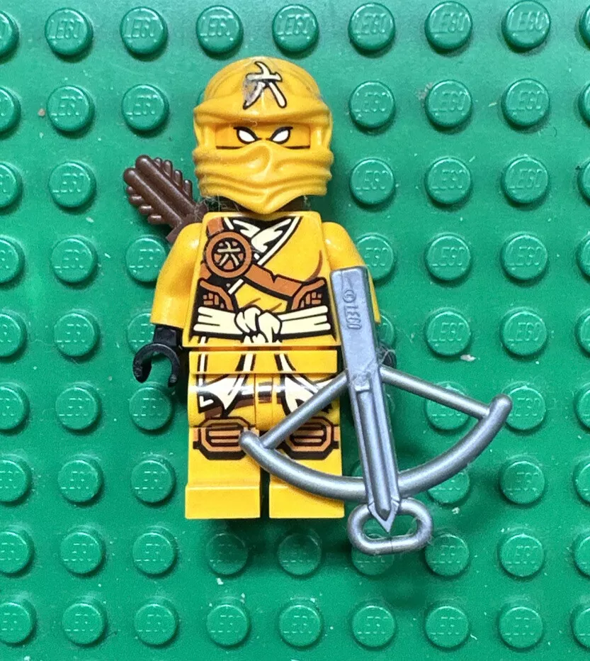 LEGO NINJAGO 70746 Skylor Jungle Robe Yellow Minifigure njo135