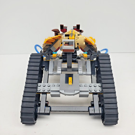 Lego Chima #70005  Laval's Royal Fighter with figures and Manuals