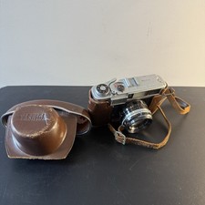 Yashica EE Camera w/Yashinon f 4.5cm 1:1.9 Lens 1960's W/Carry Strap  Case Rare