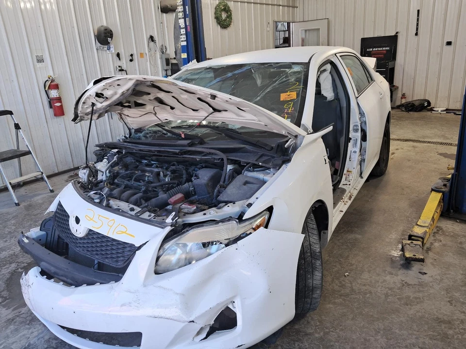 二手左遮阳板适合:2009 年丰田卡罗拉左 A 级 — 第 3/4 张图片