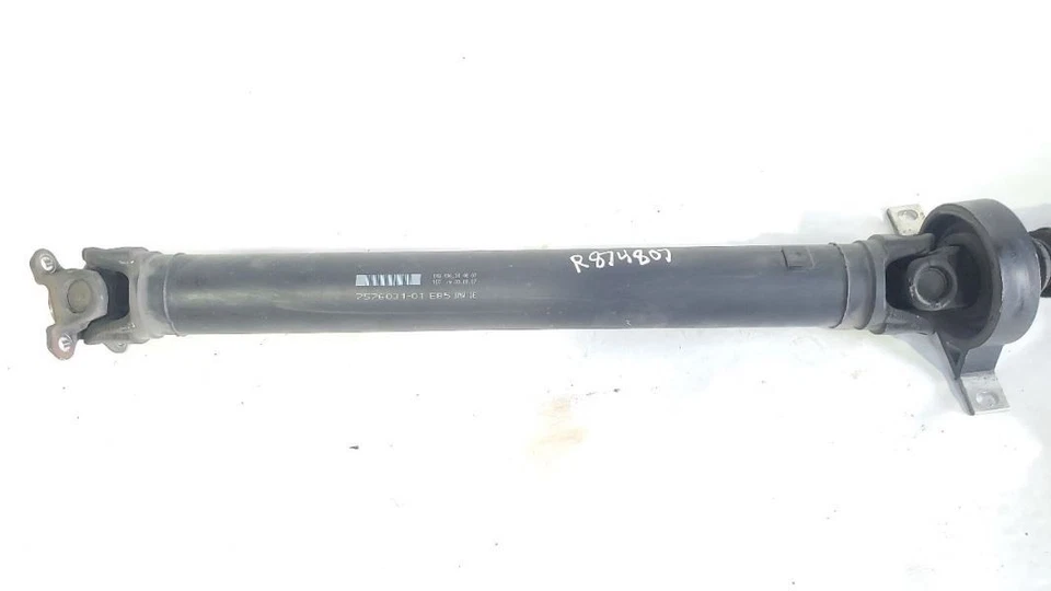 Оригинальный задний приводной вал 3,0 л автоматическая коробка передач 2008 BMW Z4 - Изображение 2 из 4