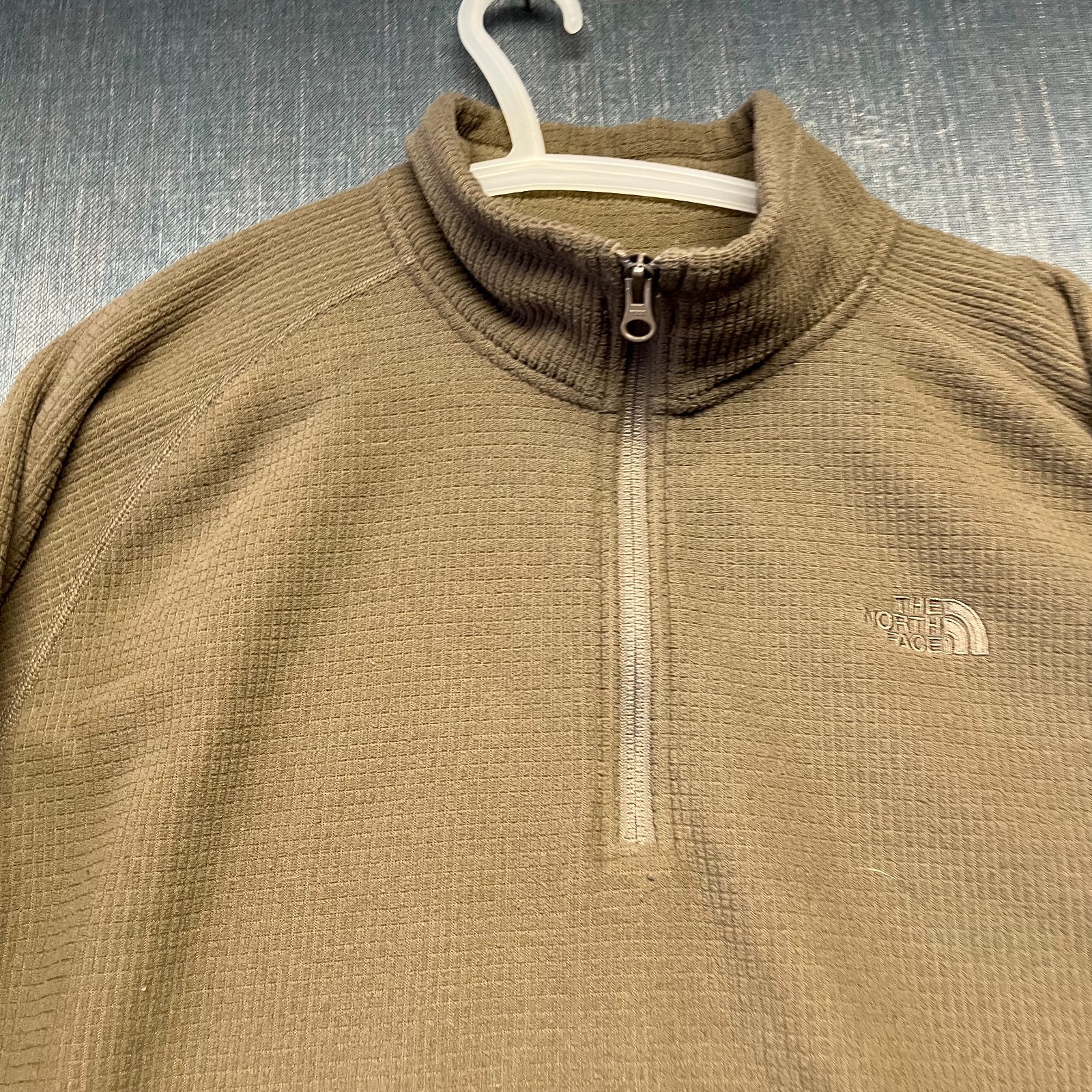 The North Face Men's 1/4 Zip Pullover Size XL Brown Waffle Textured FleeceJacket thumbnail 2