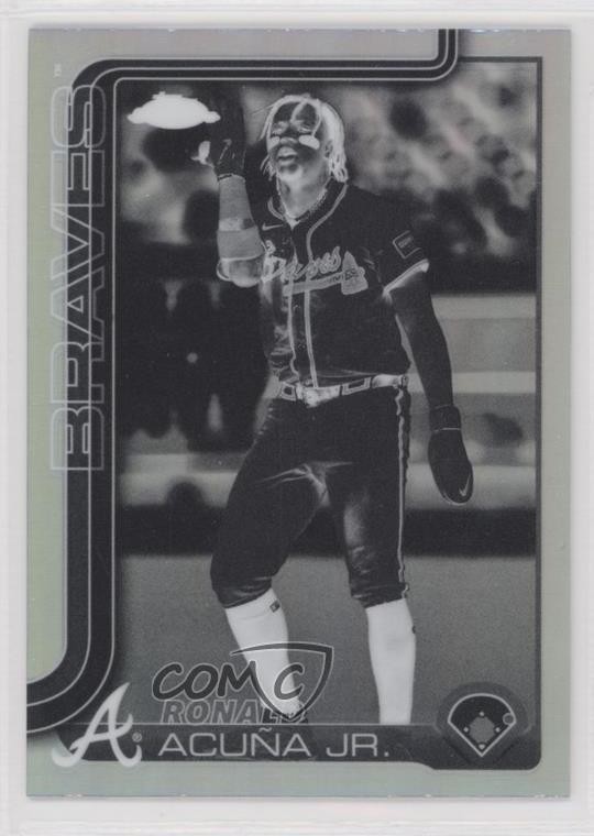 2025 Topps Chrome Negative Refractor Ronald Acuna Jr Ronald Acuña Jr #257 1e8j