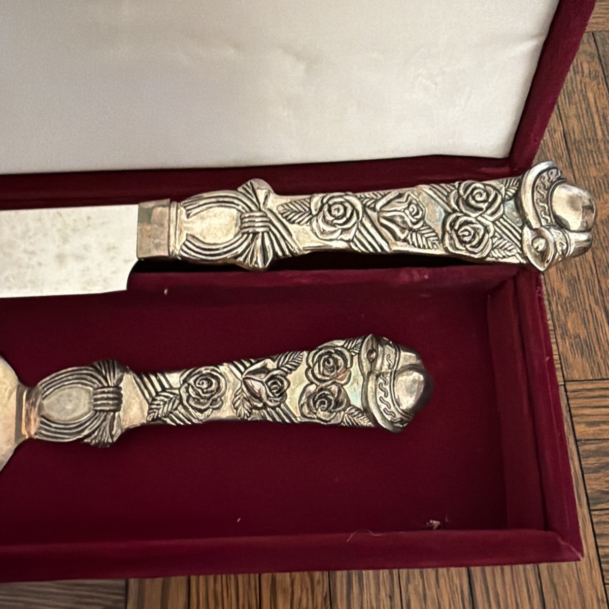 Vintage Mikasa Cake Server & Knife Set-Silver Plated W/Velvet Box