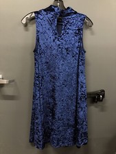 Lulus Women’s Small Blue Velvet Dress