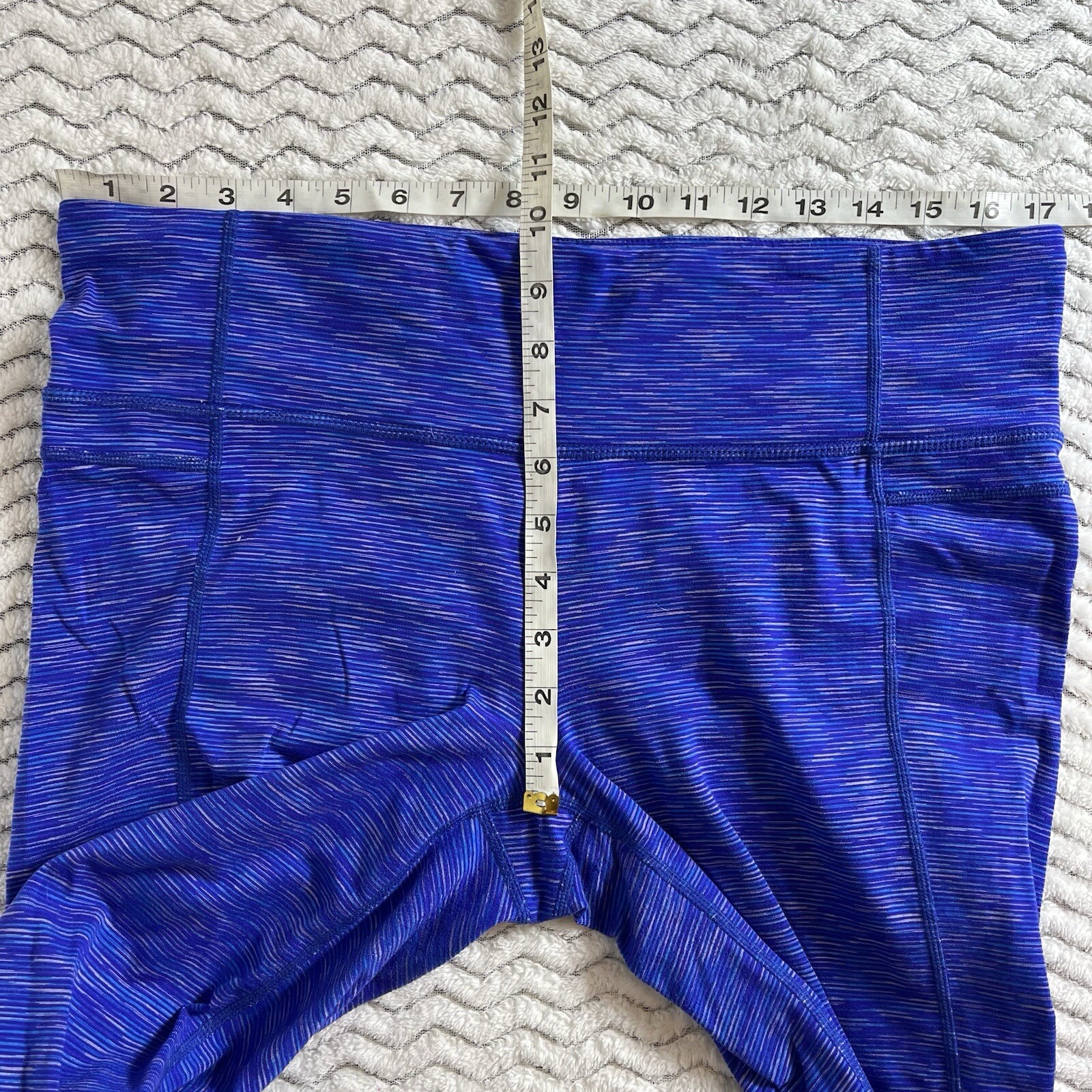 Athleta Blue Pull On Capri Split Hem Leggings Sz … - image 7