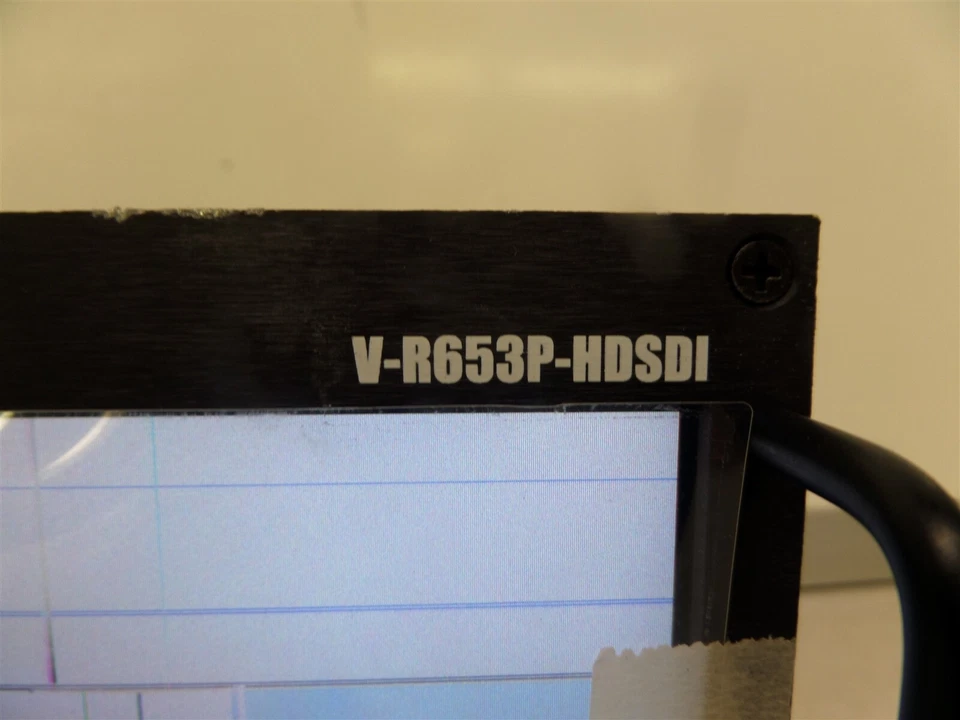 Juego de montaje en rack triple monitor Marshall Electronics V-R653P-HDSDI Foto 3 de 4