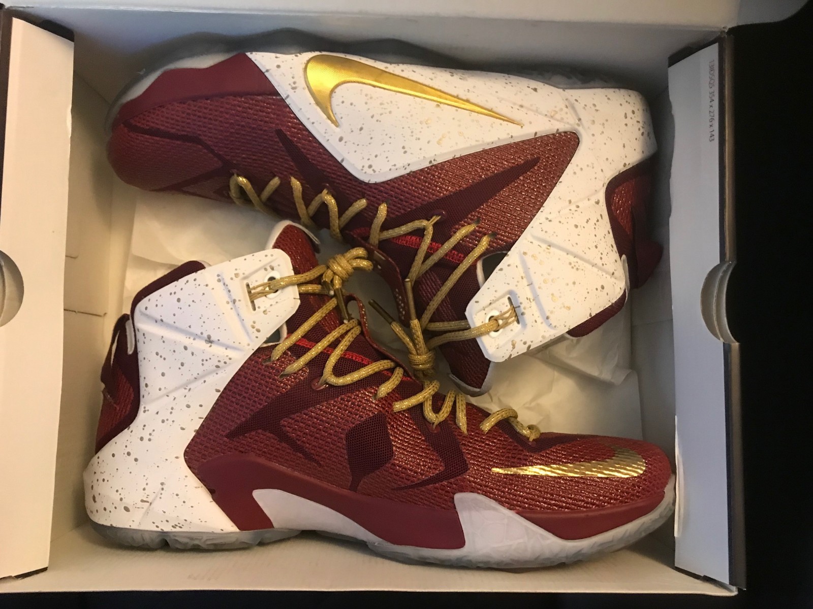 nike lebron XII size 14 florida state custom id worn once gently nike lebron XII size 14 florida state custom id worn once gently
