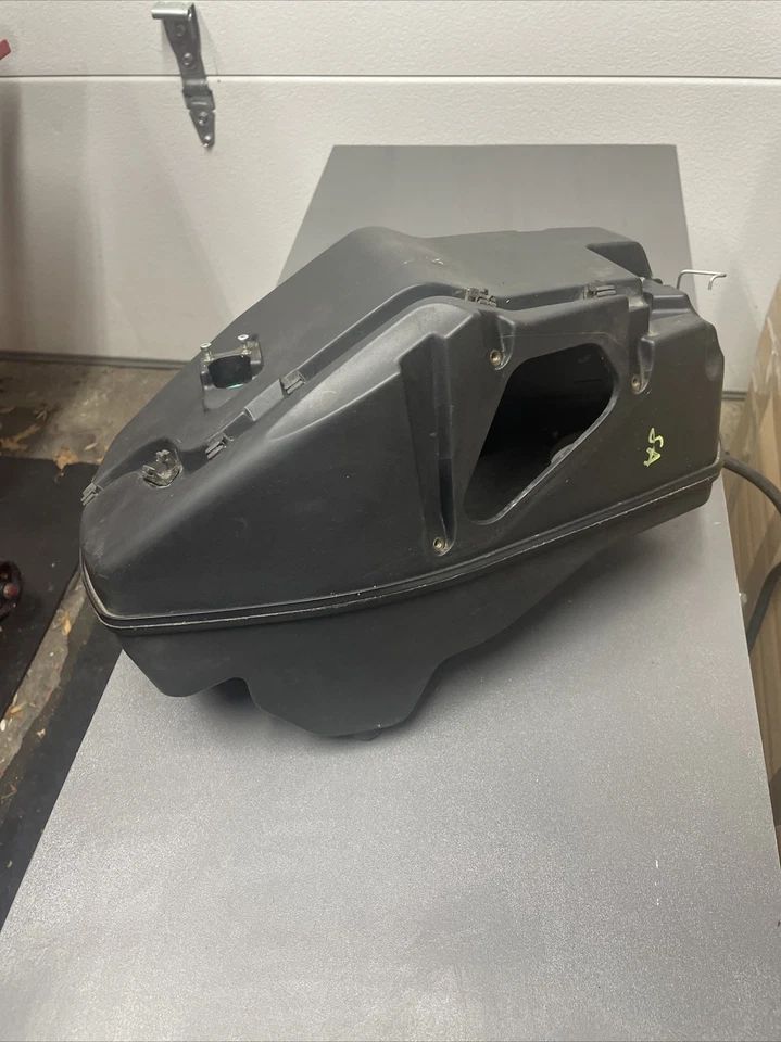 Ducati 1098S 1098 848 1198 OEM caja de aire montaje admisión 44211391B Foto 4 de 4