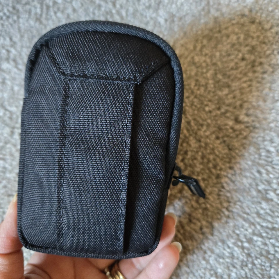 LowePro Tahoe 30 Camera Belt Pouch Bag 5.5 x 1.5 x 3.5in Red Compact FLAW - Image 3 of 4