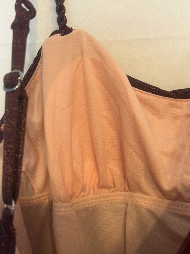 Picture 9 of 12