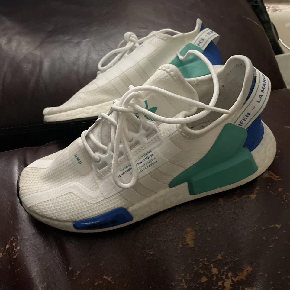 Tenis Adidas NMD para hombre/tuyo azul y verde talla 6 US SHW 675001 FY 5921 Foto 3 de 4