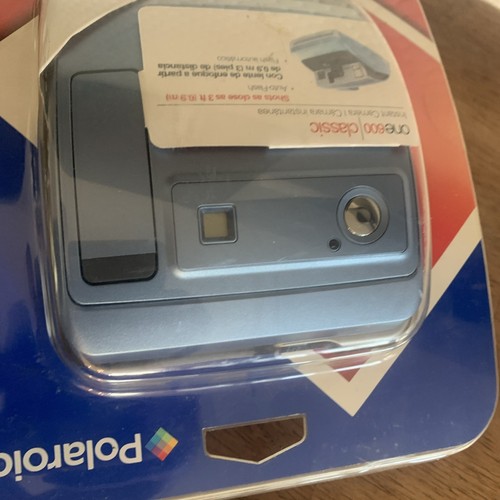 Polaroid One600 Classic Instant Film Camera Blue New Sealed - Picture 10 of 16
