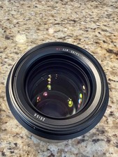 Obiettivo Zeiss Milvus 85 mm f/1.4 ZE per Canon EF