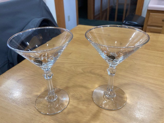 Vintage Starburst Rooster martini/cocktail glasses set of 2
