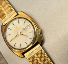 Rare Vintage Bulova Accutron 2182 Gold Plated Men Watch 981311 Blue Indices Work