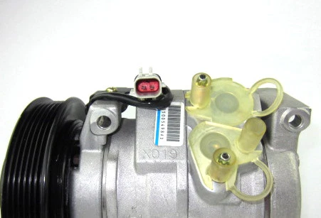 Compresor de aire acondicionado OEM Denso 10S17C se adapta a Chrysler Voyager / Dodge Caravan QR Foto 4 de 4