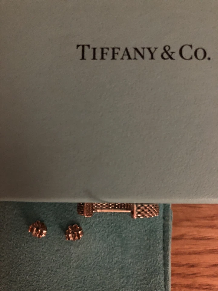 Pendientes de aro medio de malla Somerset de plata esterlina Tiffany & Co - 25 mm Foto 3 de 4