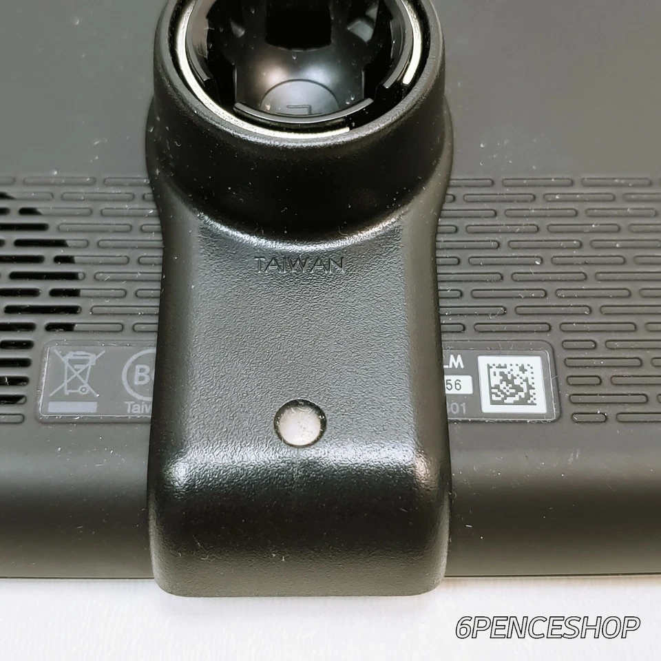 PREOWNED MINT Garmin nüvi 2595LMT HD 5" Touchscreen W AUTHENTIC ACCESSORIES - Image 4 of 4