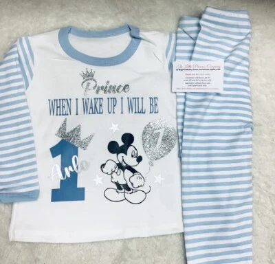 PYJAMAS Wenn ich aufwache, werde ich Baby Junge personalisiert Geburtstag Pyjama Alter 1,2,3,4 Glitzer