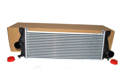 Land Rover Defender TD5 & TDCI LADELUFTKÜHLER 1998 - 2016 LR017950