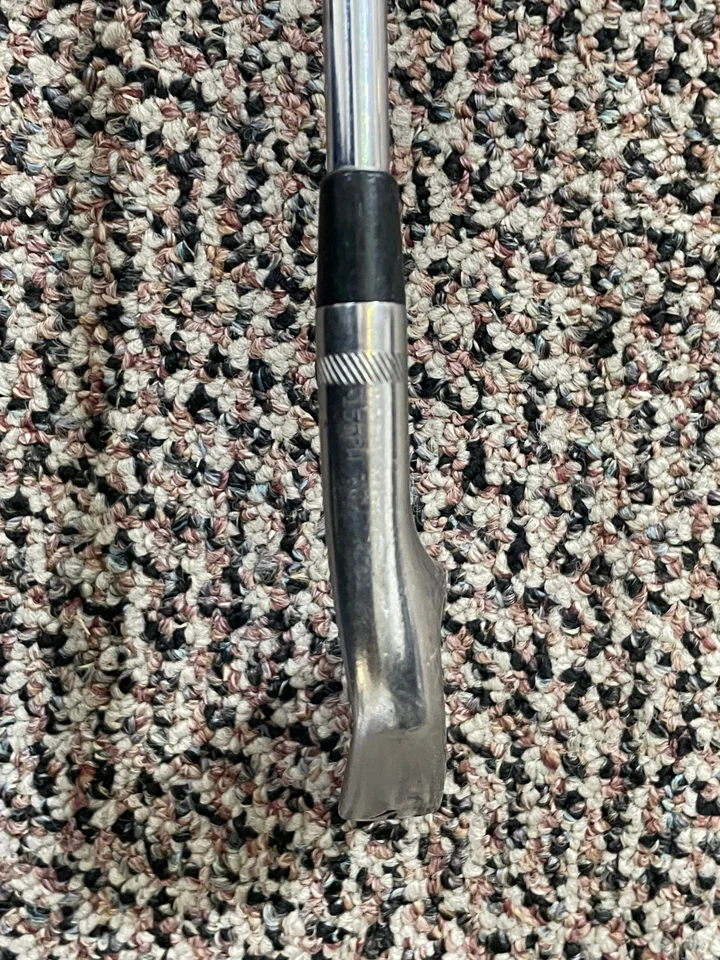 Titleist DCI Black 762 24° 4 Iron DG S300 Stiff Flex Shaft Golf Pride Tour Wrap - Изображение 4 из 4