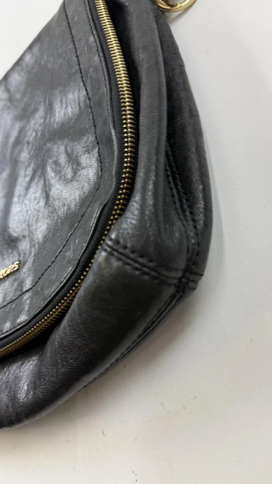 Bolso Bandolera Michael Kors Mujer Cuero Negro Solapa Dorado Cartera Foto 4 de 4