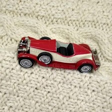 Vintage Matchbox Y-14 1931 Stutz Bearcat   Red  White Diecast Roadster