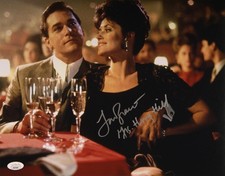 Lorraine Bracco Signed 11x14 Goodfellas Karen Hill "Mrs. Henry Hill" JSA