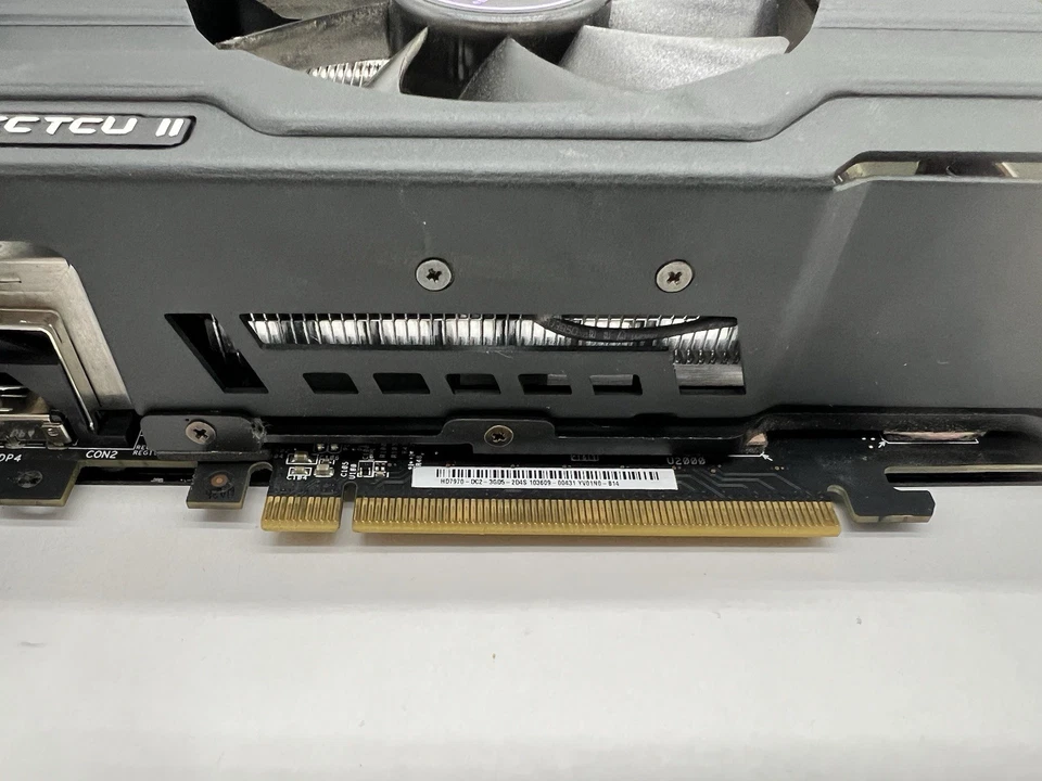 ASUS HD 7970 DirectCU II 3GB GDDR5 Graphics Card HD7970-DC2-3GD5 - Image 4 of 4