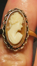 Vintage 10K Yellow Gold Carved Shell Cameo Filigree Ring - Size 7