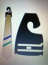 LOT 100 BLACK NECK TIE HANGERS 18132 HEAVY DUTY BLACK PLASTIC