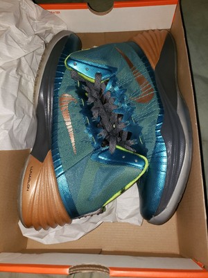 Kyrie Irving Hyperdunk Pe sz 10.5 1 2 3 