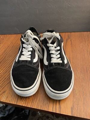 Vans Women's Suede/Canvas Ward Low Top Sneakers Black/White Size US:7 Used  Clean