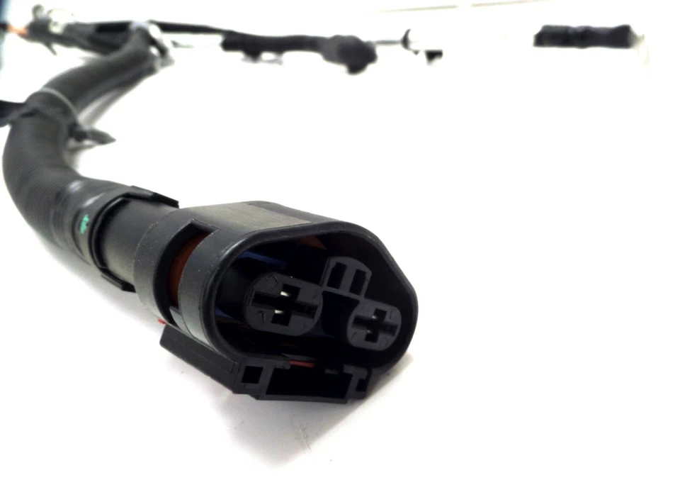 2015-2020 Escalade Suburban Tahoe Yukon + - Battery Control Wiring Harness - Image 4 of 4